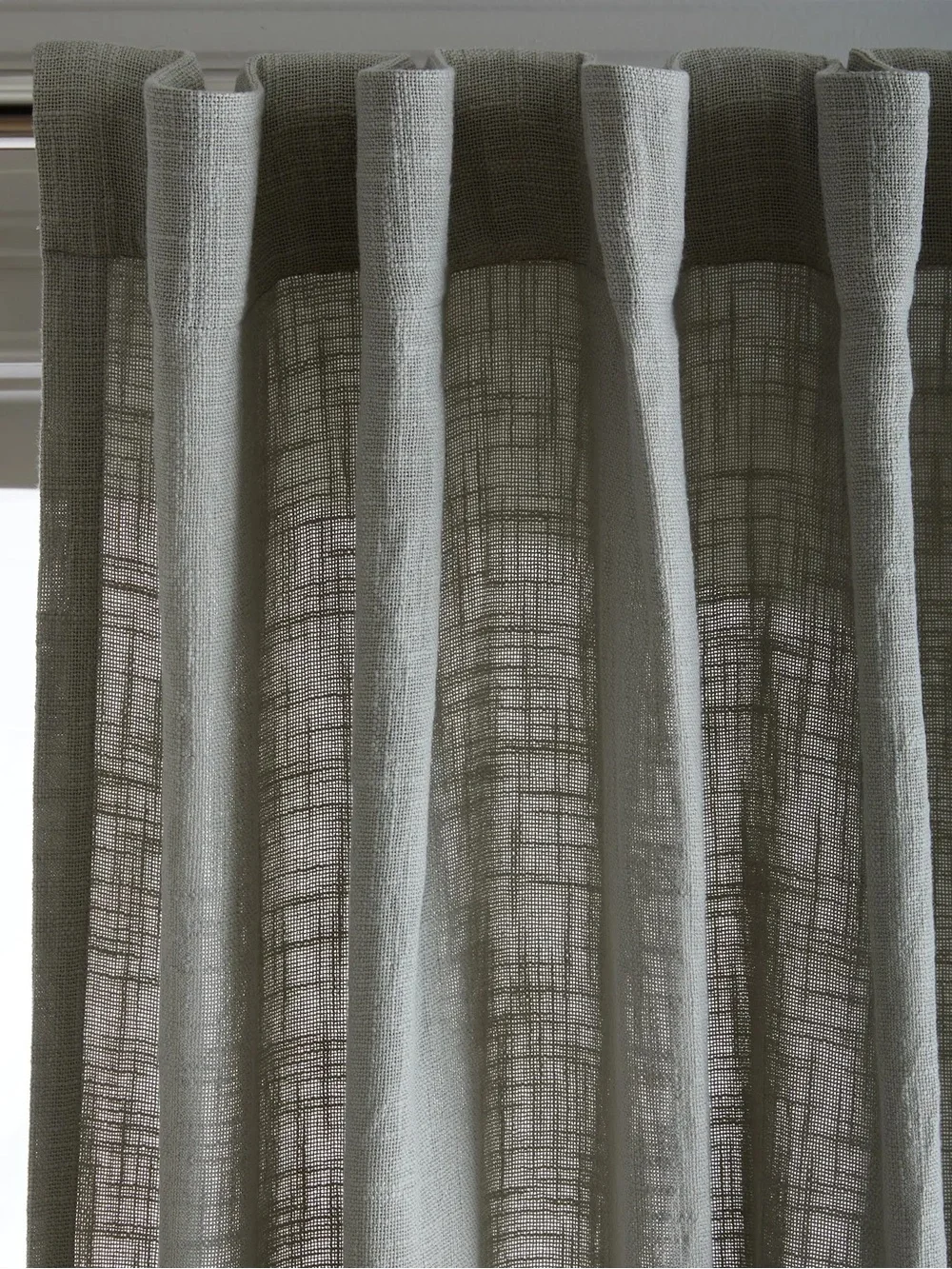 NWT QUINCE Set Of 4 48x84 Cotton Sheer Curtains Grey 0837